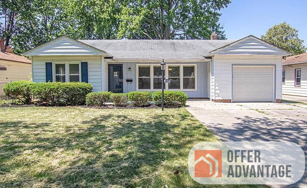 House for rent at 7072 Oakwood Rd, Cleveland, OH 44130