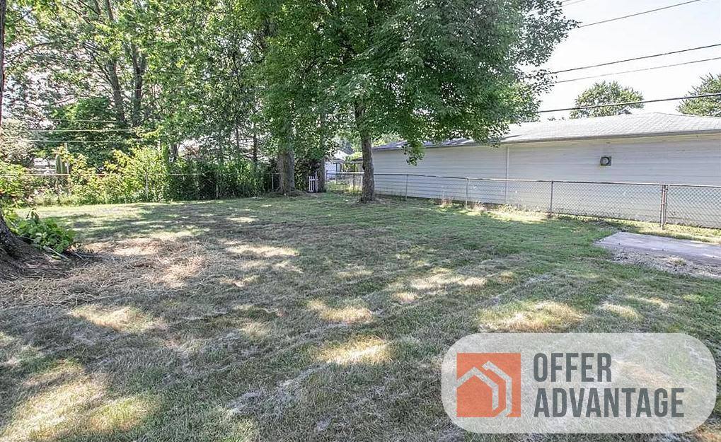 House for rent at 7072 Oakwood Rd, Cleveland, OH 44130