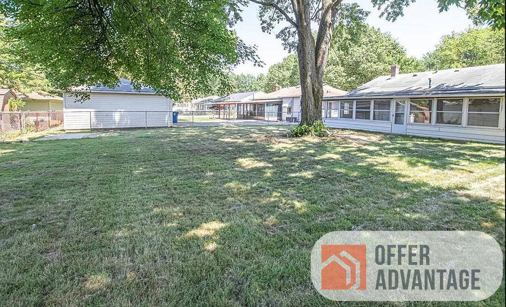 House for rent at 7072 Oakwood Rd, Cleveland, OH 44130