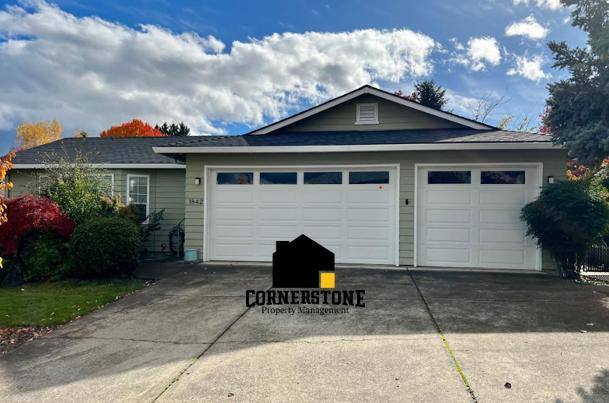 House for rent at Valley View Terrace, 1842 Garden Dr, Medford, OR 97504