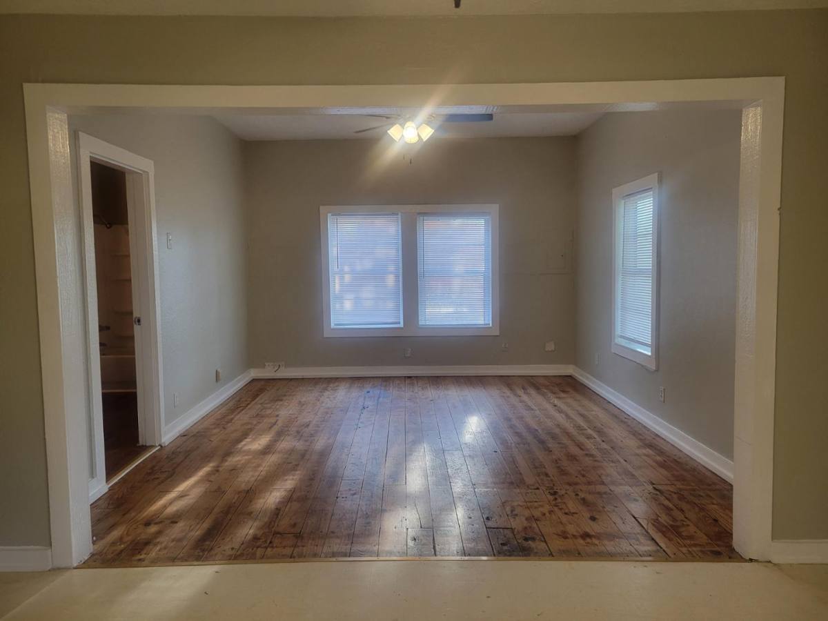 House for rent at 2526 3rd 1 2 Ave N, Texas City, TX 77590