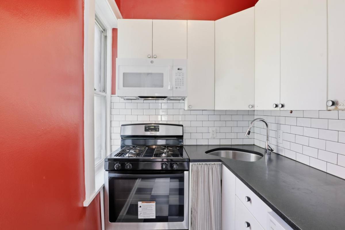 Condo for rent at 1841 Columbia, 1851 Columbia Rd NW, Washington, DC 20009