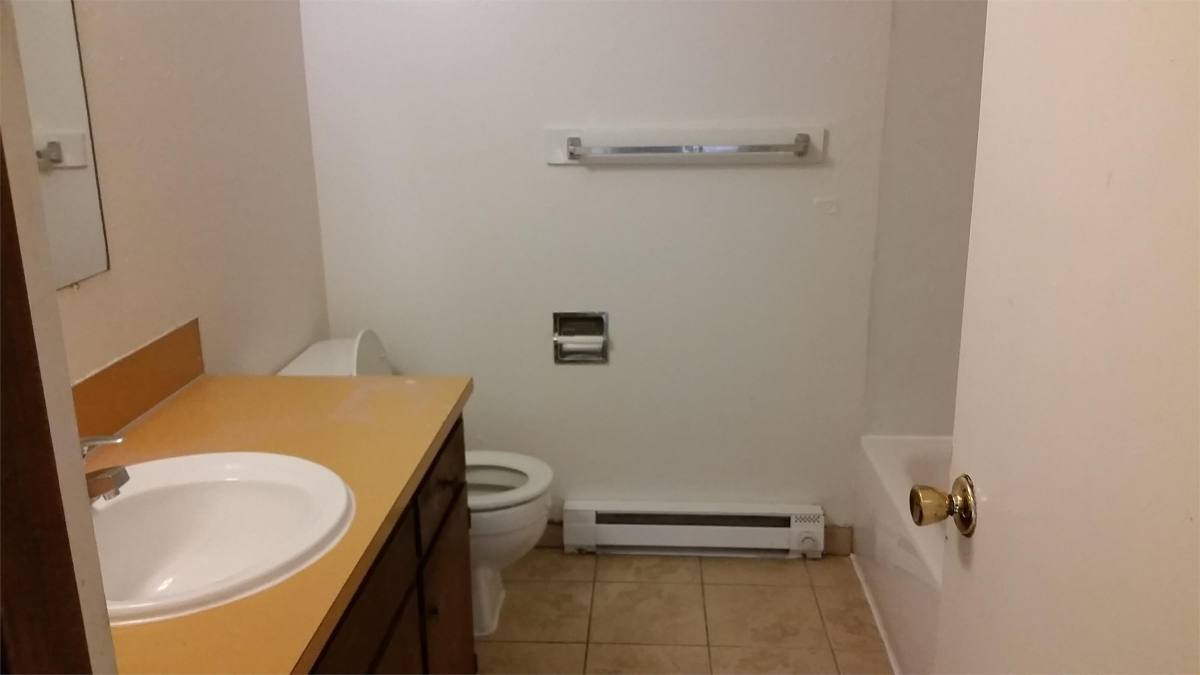 House for rent at 3217-3299 Center St NE, Salem, OR 97301