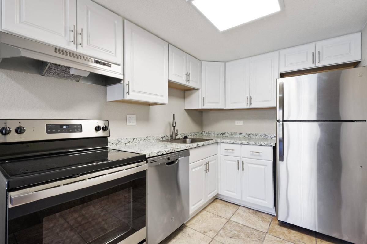 Apartment for rent at Pearl Nines, 999 Pearl St #301, Denver, CO 80203