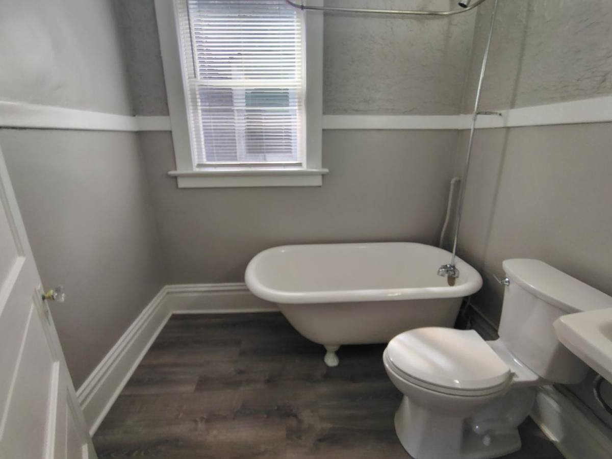 House for rent at 1112 Crosby St #2, Rockford, IL 61107