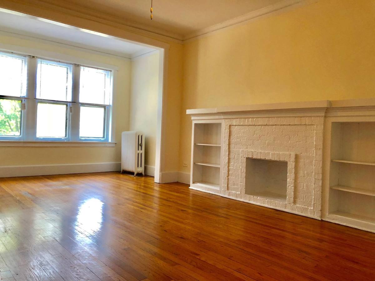 House for rent at 5847 N Kenmore #1, Chicago, IL 60640