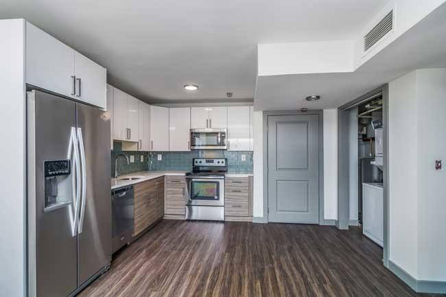 Apartment for rent at 119 S Main St #214, Naperville, IL 60540