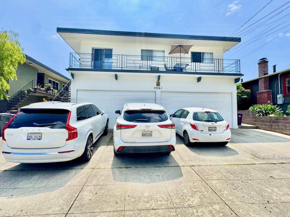 Apartment for rent at Laurel Grove Park, 3061 Kansas St, Oakland, CA 94602