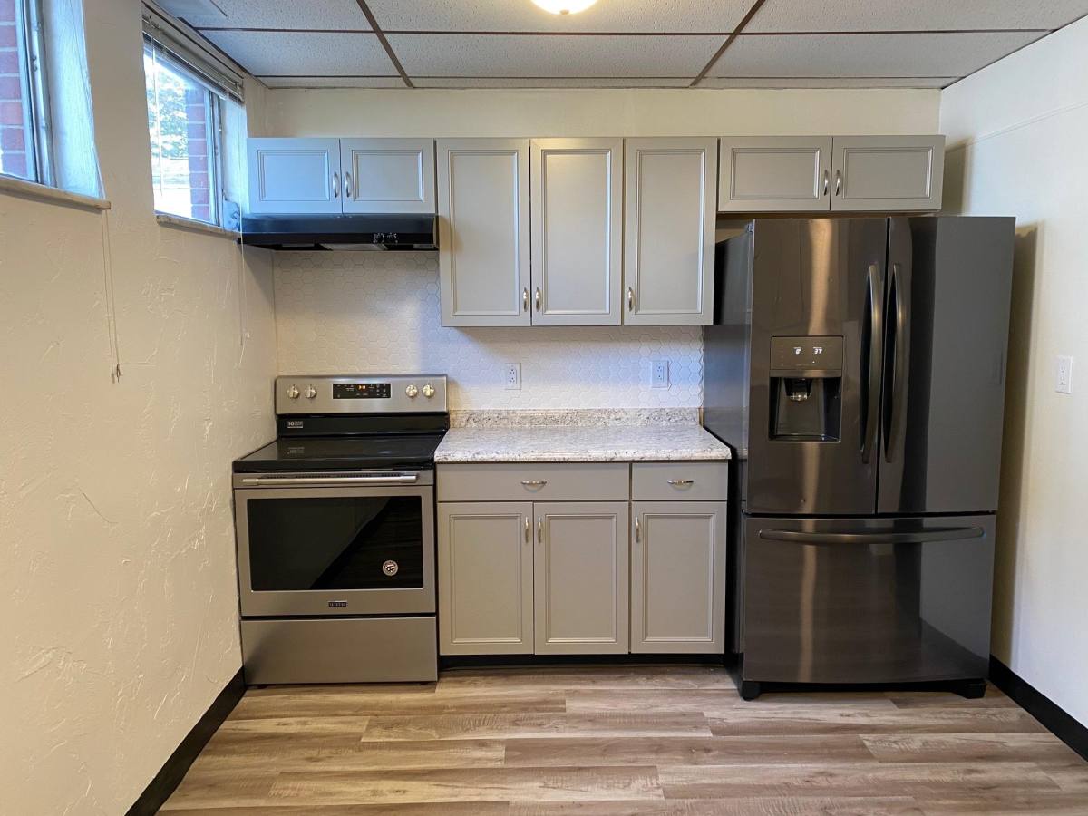 Apartment for rent at 413 W Main St, New Alexandria, PA 15670