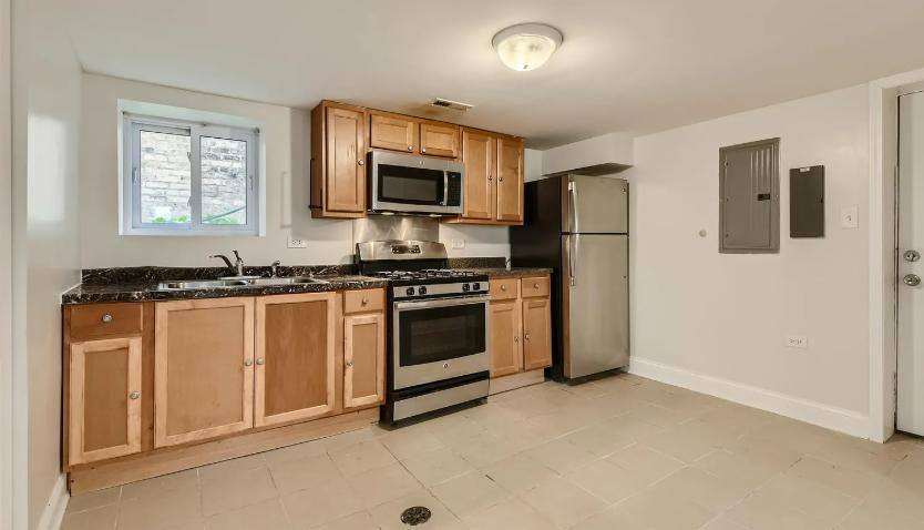 Apartment for rent at 4237 W School St #G, Chicago, IL 60641