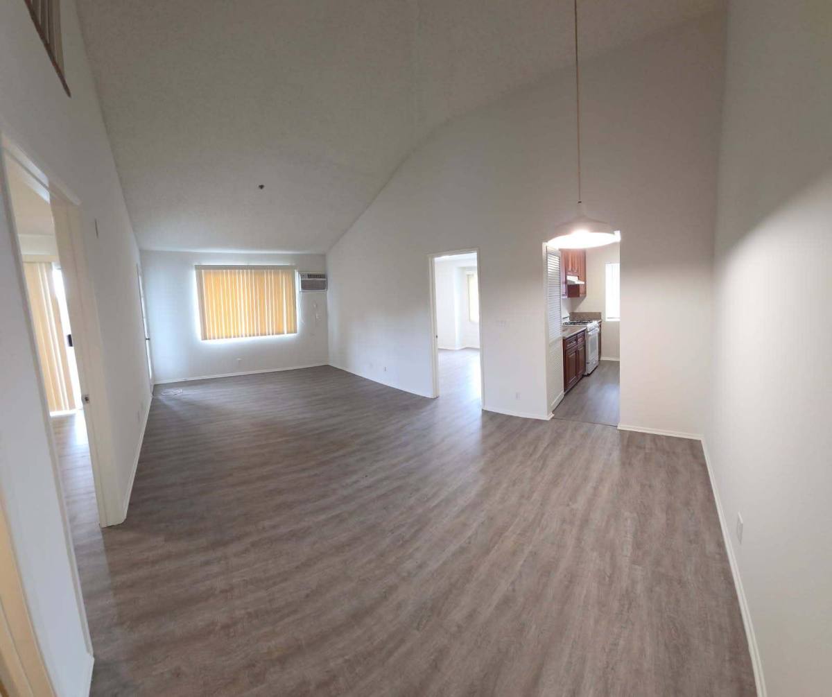 1586 Yosemite Dr, Los Angeles, CA 90041 - Apartment for Rent - Image 2