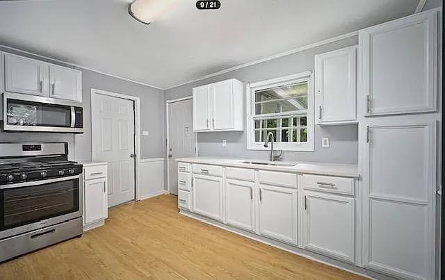 House for rent at 372 Oswego St, Park Forest, IL 60466