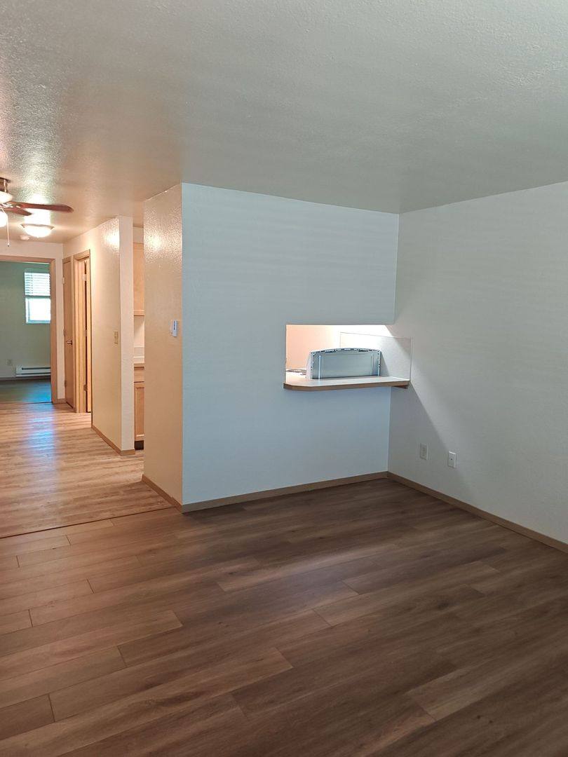 Apartment for rent at 1521 N 26th St, Mount Vernon, WA 98273