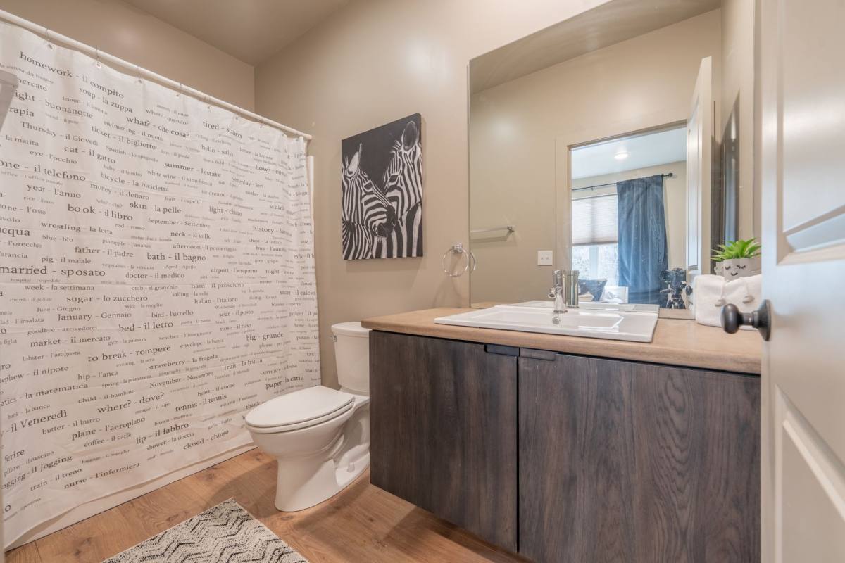 Townhouse for rent at 403 E 20th St, Bloomington, IN 47408