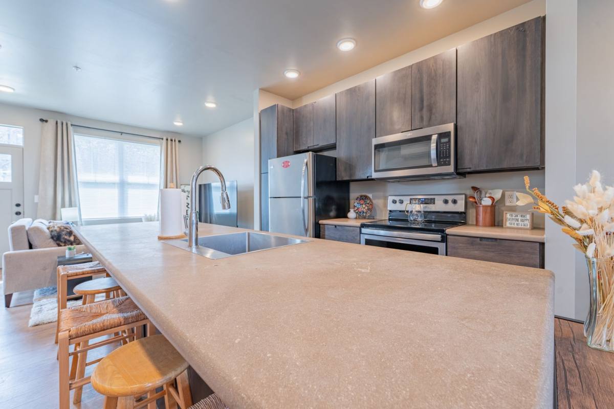 Townhouse for rent at 403 E 20th St, Bloomington, IN 47408