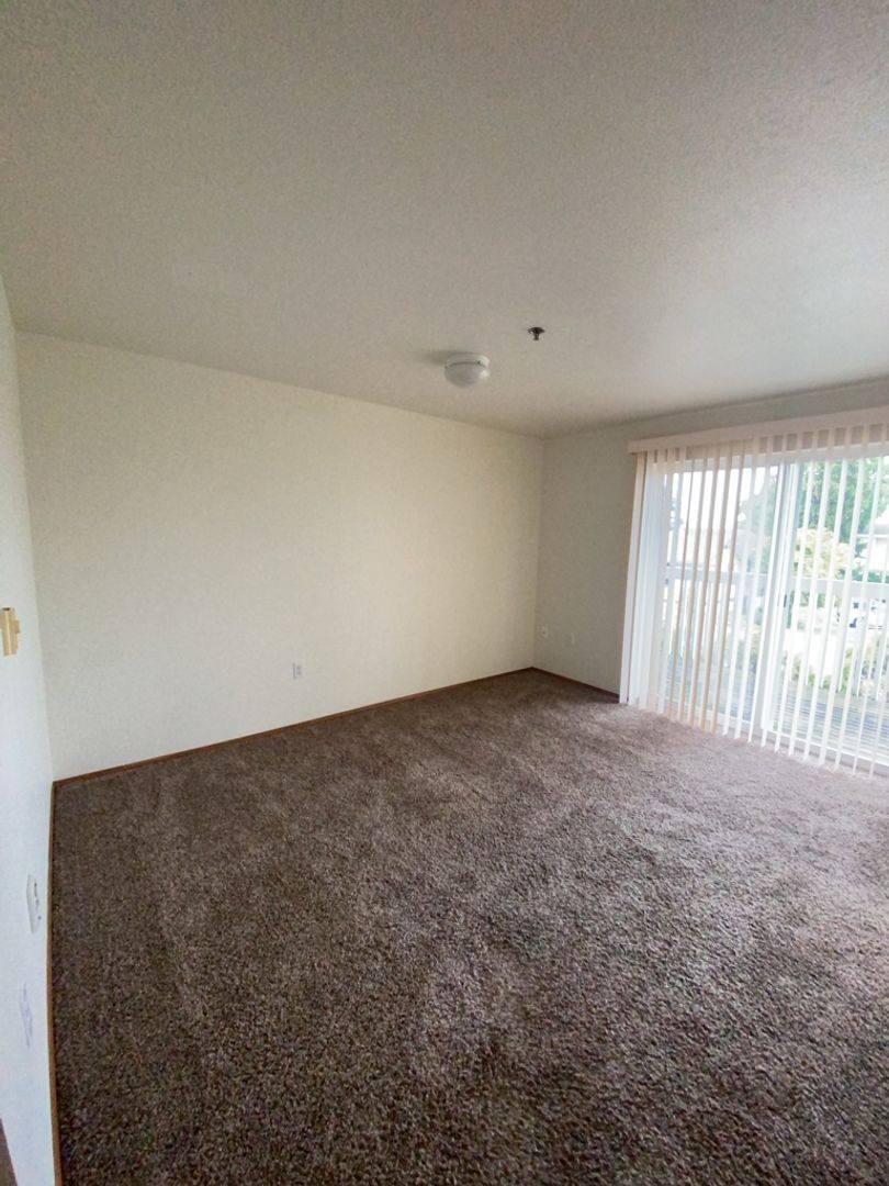 Apartment for rent at 965 N Garden St, Bellingham, WA 98225