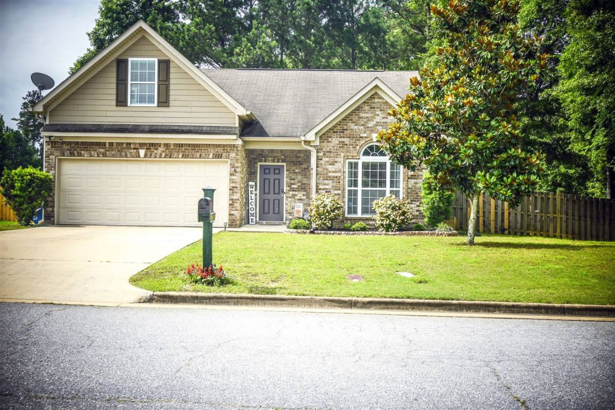 House for rent at 7000 Lonesome Pine Dr, Midland, GA 31820