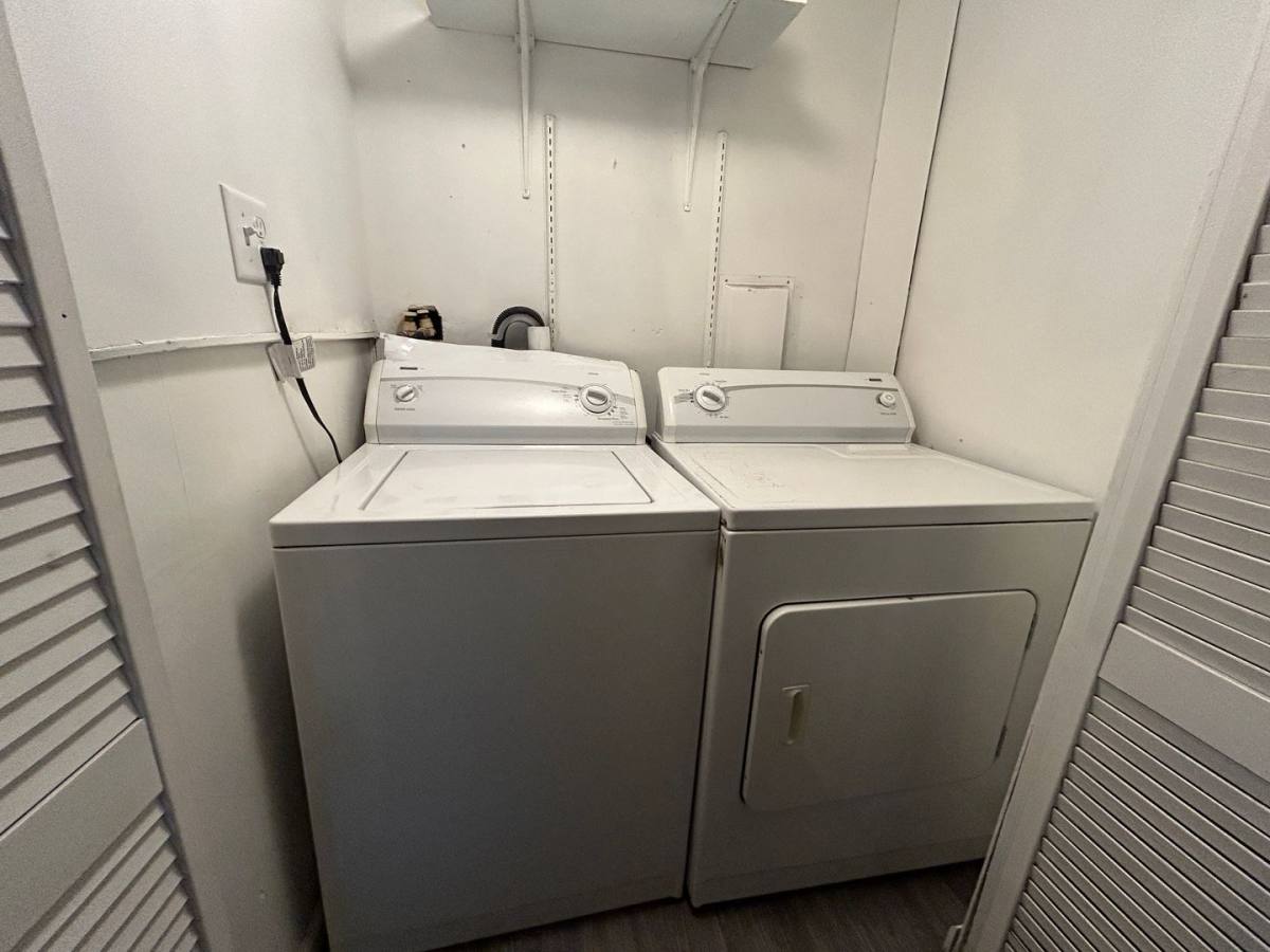 Apartment for rent at 967 Pleasant Lane, Dickinson, ND 58601
