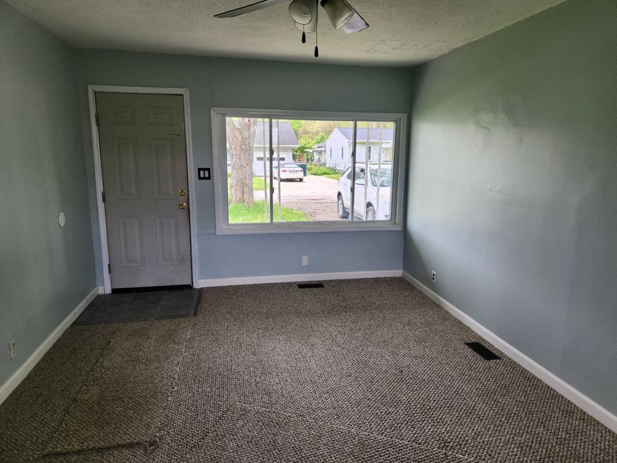House for rent at 1404 E 24th, Muncie, IN 47302