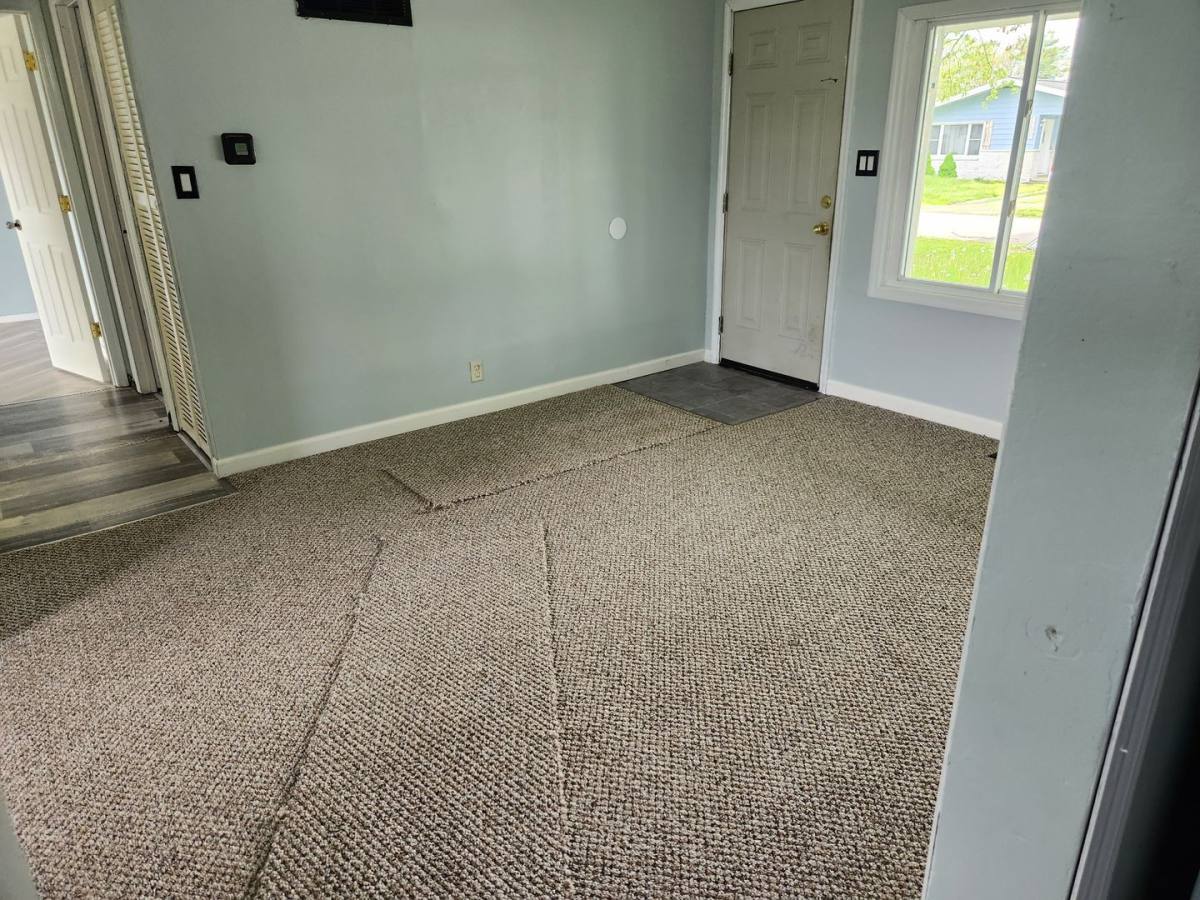 House for rent at 1404 E 24th, Muncie, IN 47302