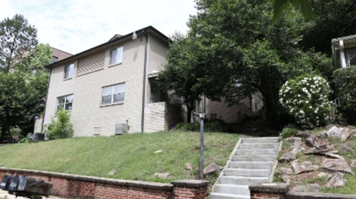 Apartment for rent at 1008 Broadway St, Birmingham, AL 35209