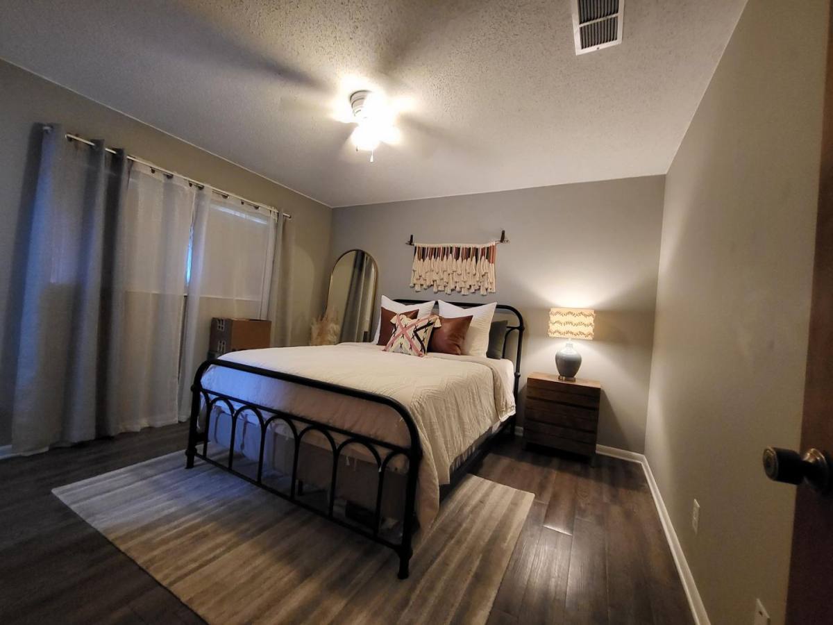 House for rent at 1401 N Orange, Fredericksburg, TX 78624