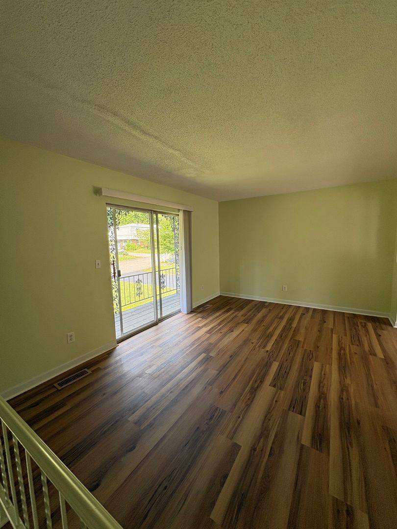 House for rent at 825 S Valleywood Circle, Hixson, TN 37343
