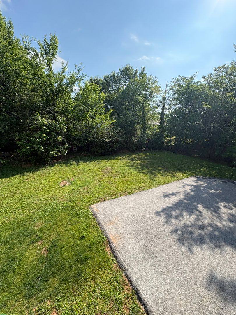 House for rent at 825 S Valleywood Circle, Hixson, TN 37343