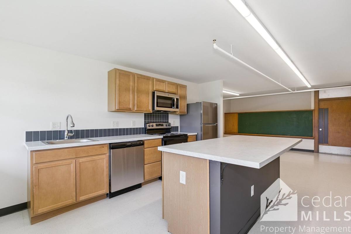 Apartment for rent at 6123 E 11th St N, Wichita, KS 67208