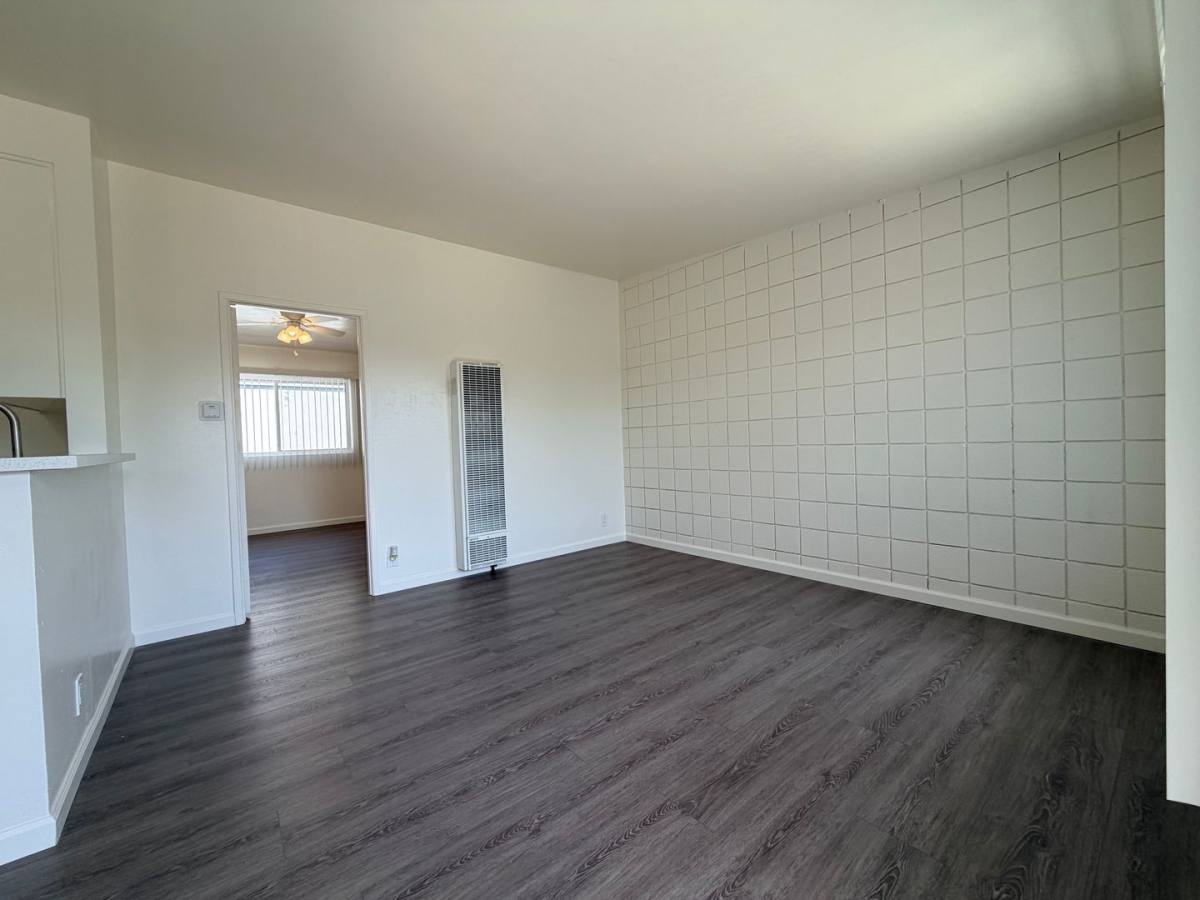 Apartment for rent at 500 Cuesta Del Mar Dr, Oxnard, CA 93033