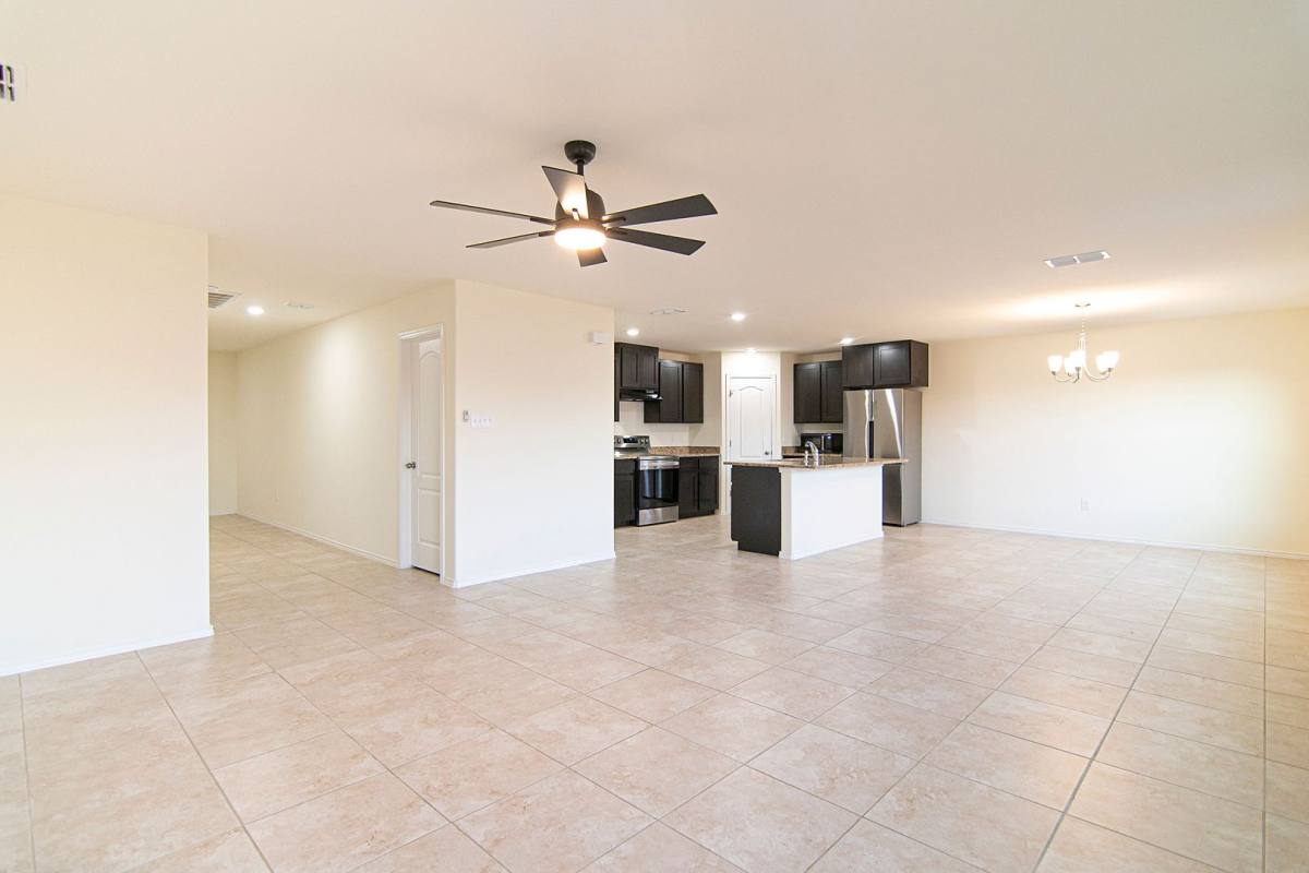 House for rent at 5607 Lone Star Loop, Laredo, TX 78046
