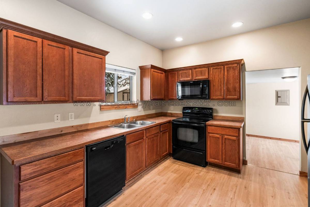 House for rent at 215 N Quaw Blvd, Belgrade, MT 59714
