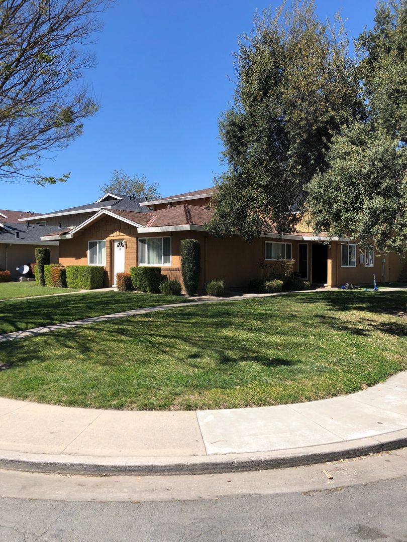 Apartment for rent at 2113 Palisade Ave, Modesto, CA 95350