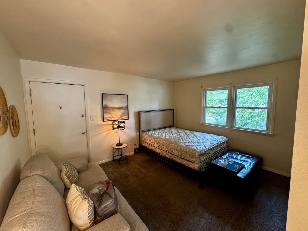 Apartment for rent at 1811 13th Ave, Moline, IL 61265