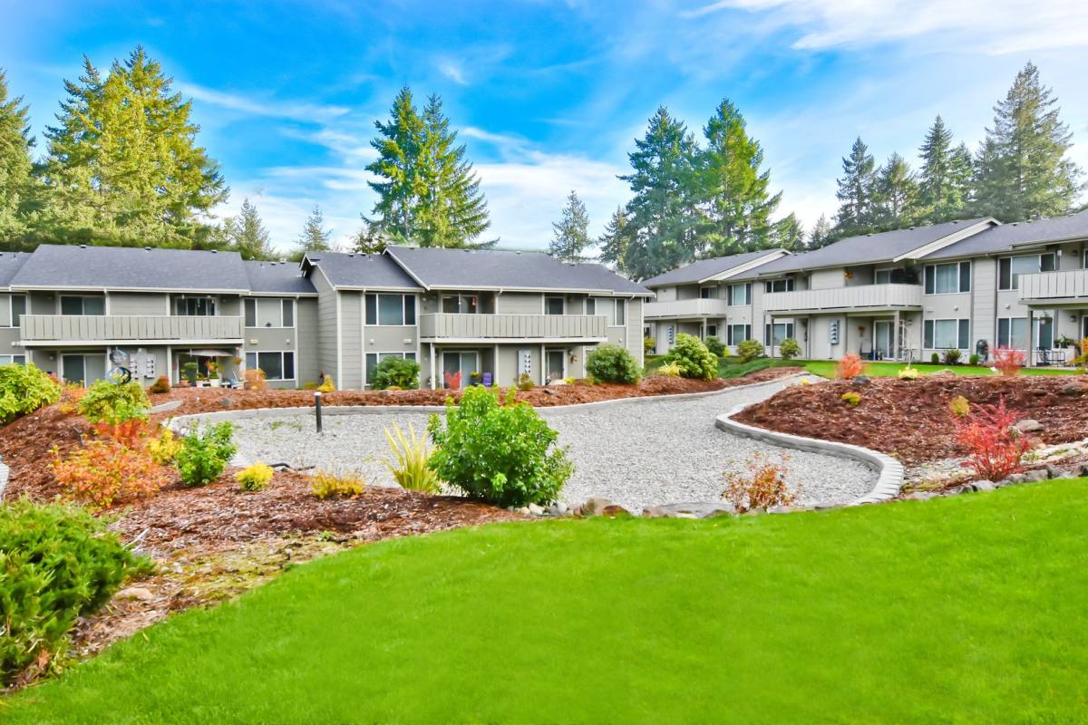 Apartment for rent at 7713 44th St W, Tacoma, WA 98466