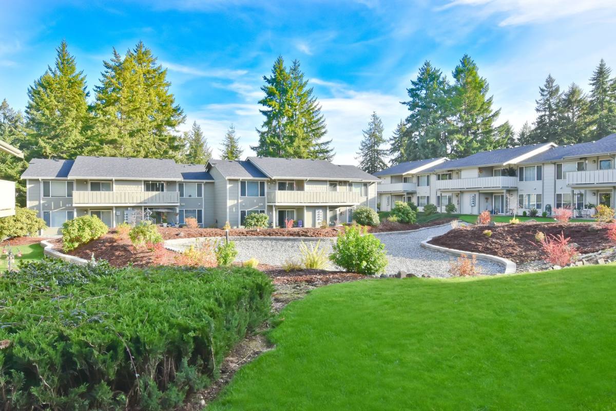 Apartment for rent at 7713 44th St W, Tacoma, WA 98466