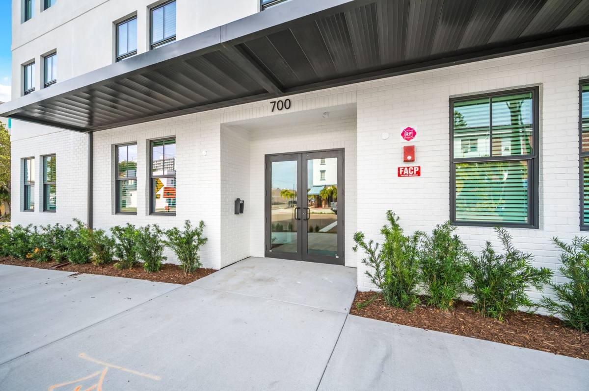 Apartment for rent at 700 3rd Ave S, Saint Petersburg, FL 33701