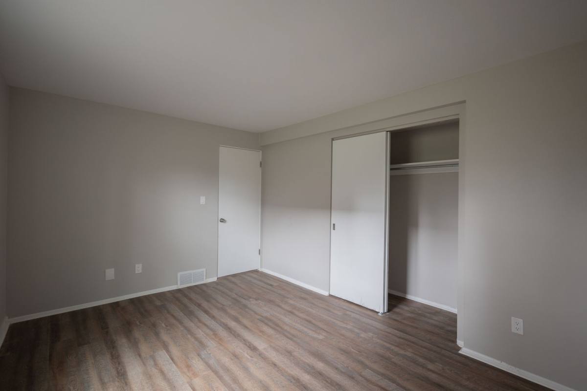 Apartment for rent at 2948 Mogadore Rd, Akron, OH 44306