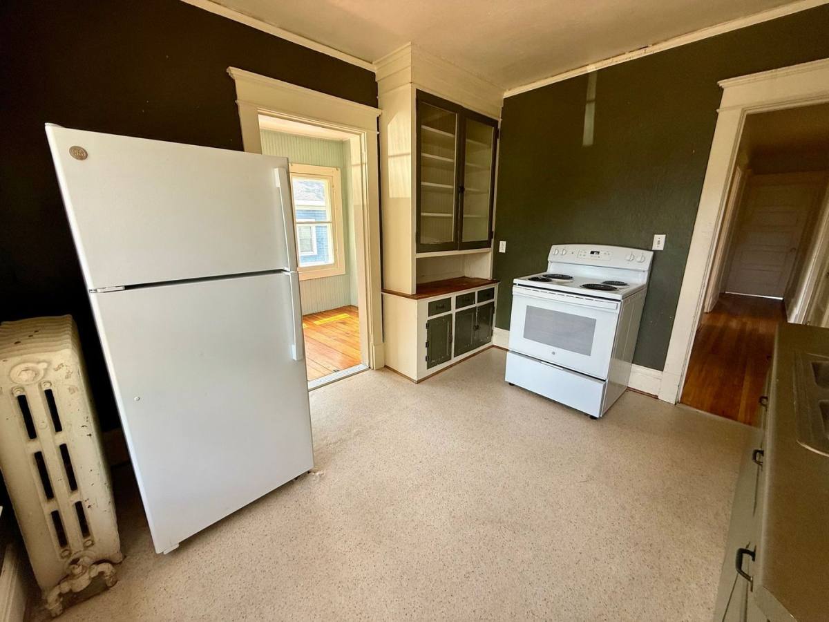 Apartment for rent at 1339 Grand Ave, Wausau, WI 54403