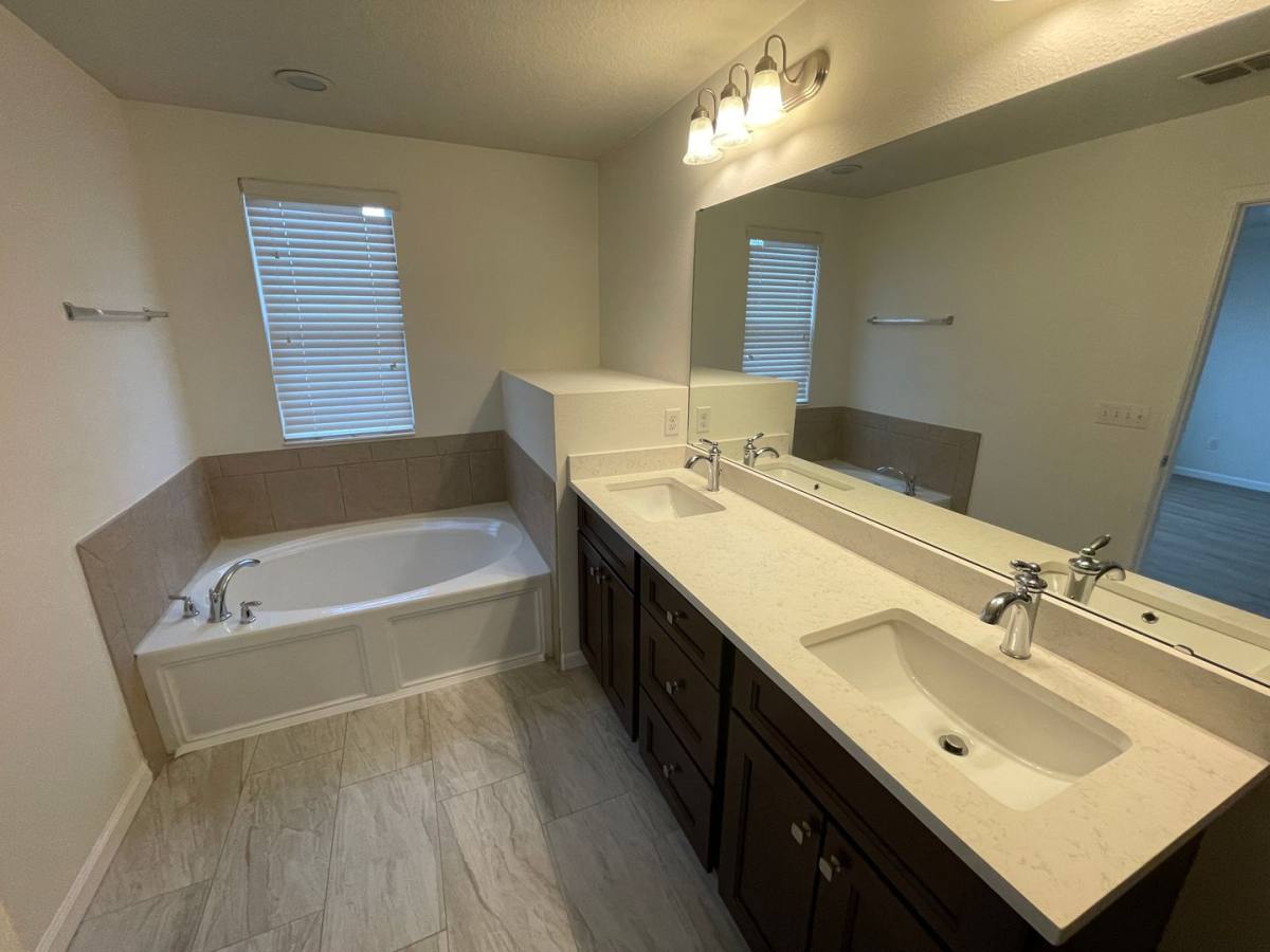 Townhouse for rent at 1793 Grand Rue Dr, Casselberry, FL 32707