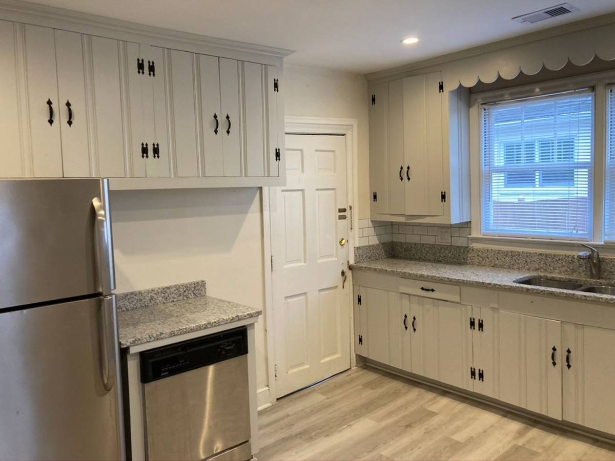 Apartment for rent at 2831 Burney Dr, Columbia, SC 29205