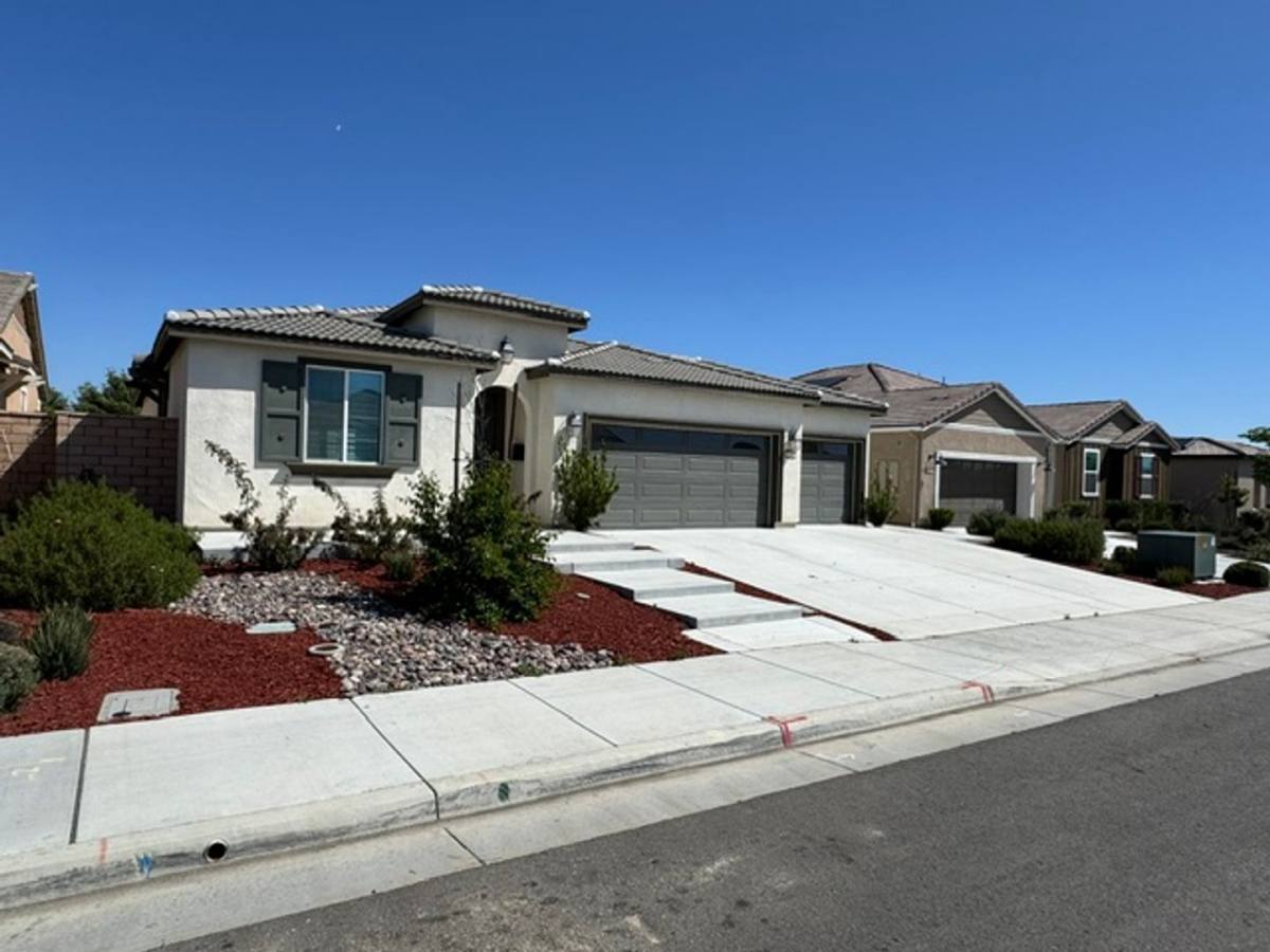 House for rent at 26562 Penny Hedge Dr, Menifee, CA 92584