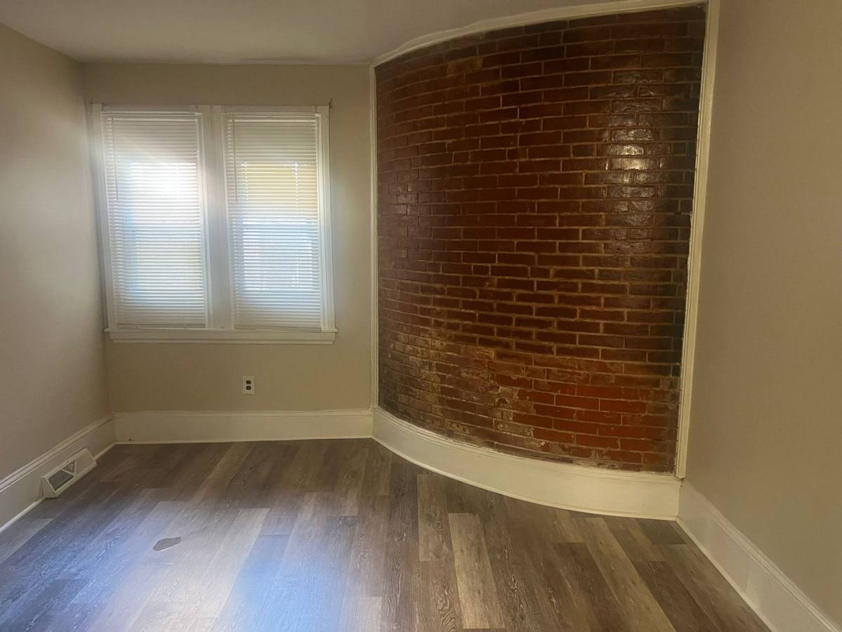 Apartment for rent at 517 N W St, Wilmington, DE 19801