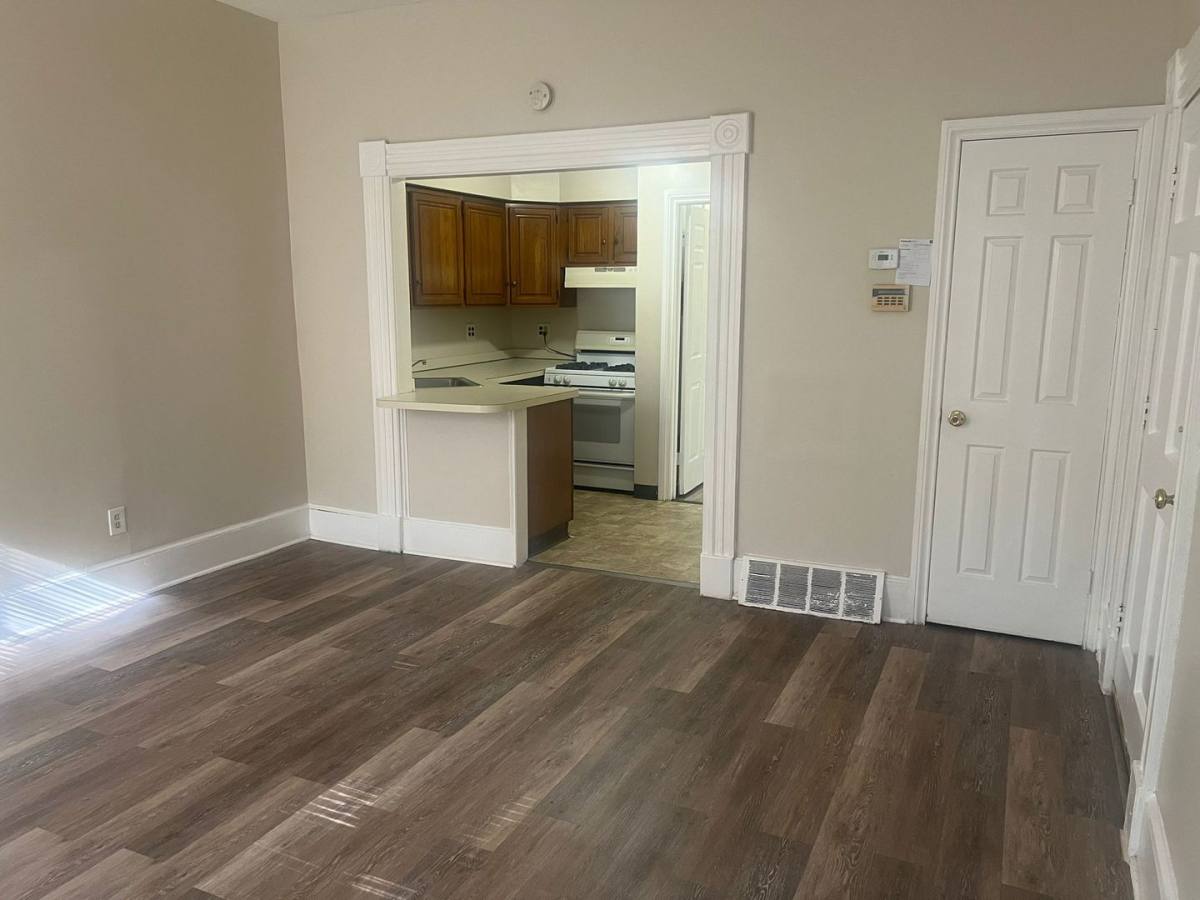 Apartment for rent at 517 N W St, Wilmington, DE 19801