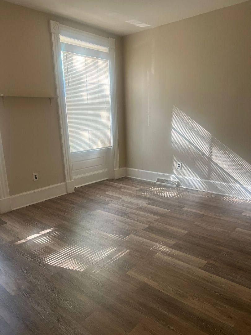 Apartment for rent at 517 N W St, Wilmington, DE 19801