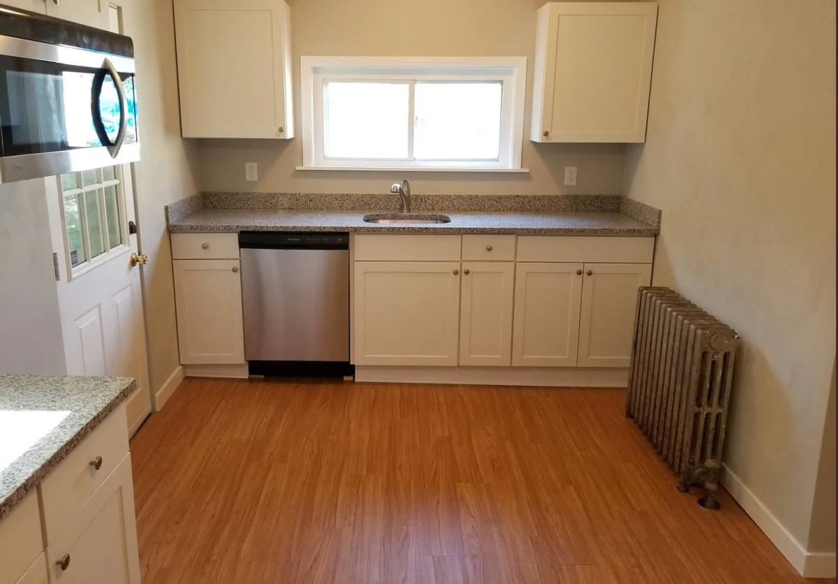 House for rent at 1336 Fallowfield Ave, Pittsburgh, PA 15216