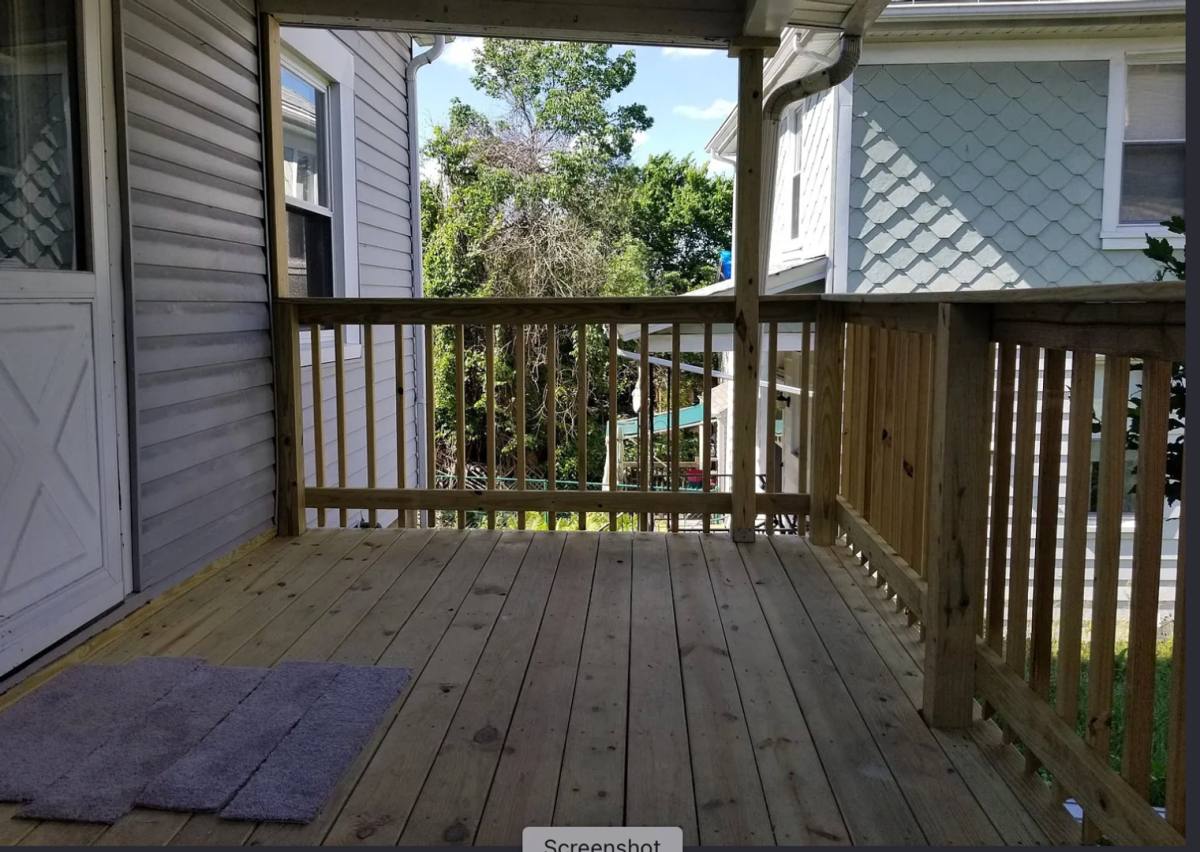 House for rent at 1336 Fallowfield Ave, Pittsburgh, PA 15216