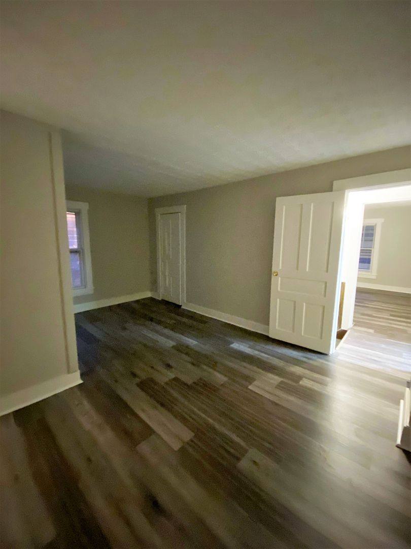Apartment for rent at 305-307 N First St, Miamisburg, OH 45342