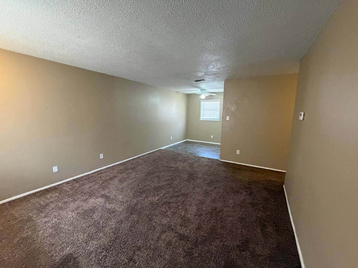 Apartment for rent at 1508 Arizona Dr, Portales, NM 88130