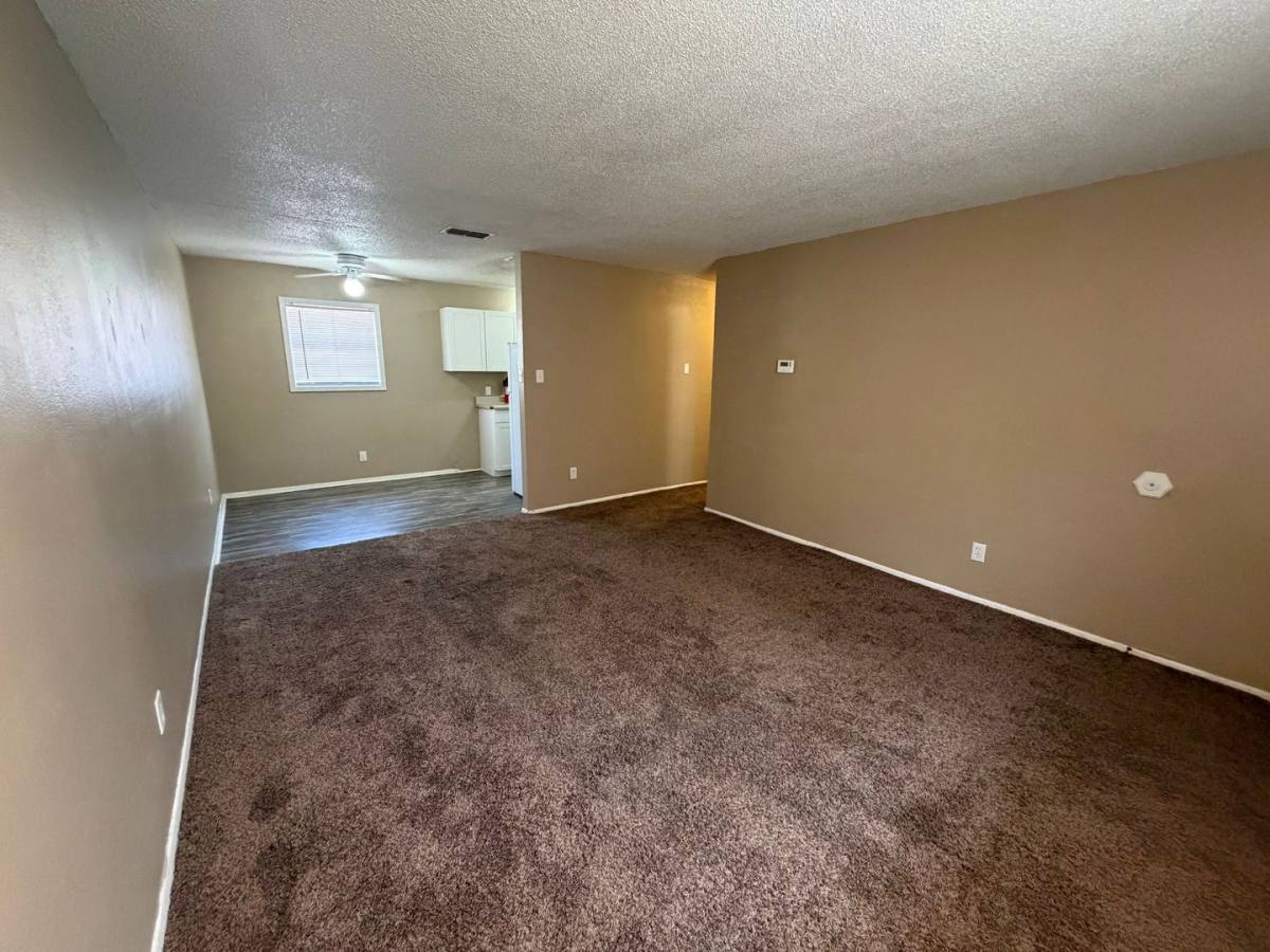 Apartment for rent at 1508 Arizona Dr, Portales, NM 88130